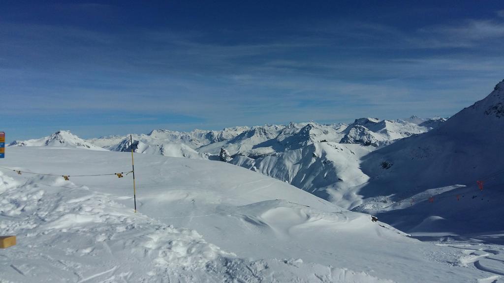 Hotel Staetzerhorn Parpan Bagian luar foto